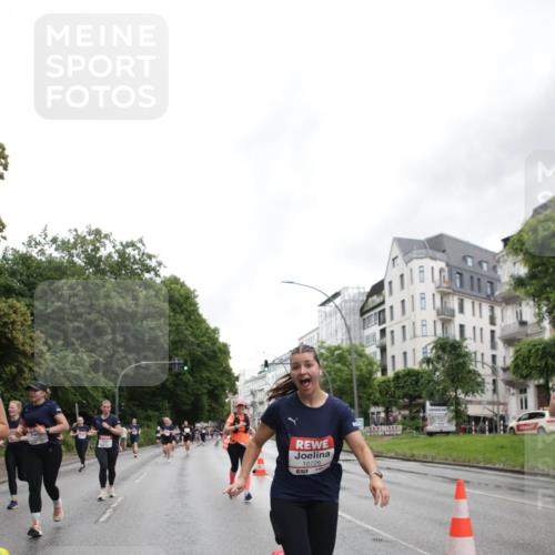 14.06.2026 - REWE Women's Run Jannik Wohlers http://msf.ph/oto/9797666 14.06.2026 10:01:08 Laufen 10726, 57 meine-sportfotos.de