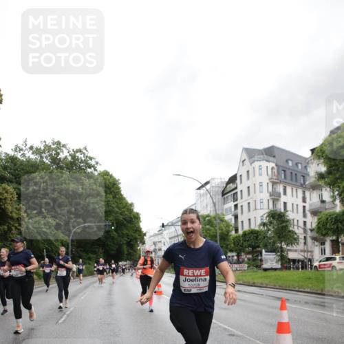 14.06.2026 - REWE Women's Run Jannik Wohlers http://msf.ph/oto/9797668 14.06.2026 10:01:09 Laufen 10726 meine-sportfotos.de