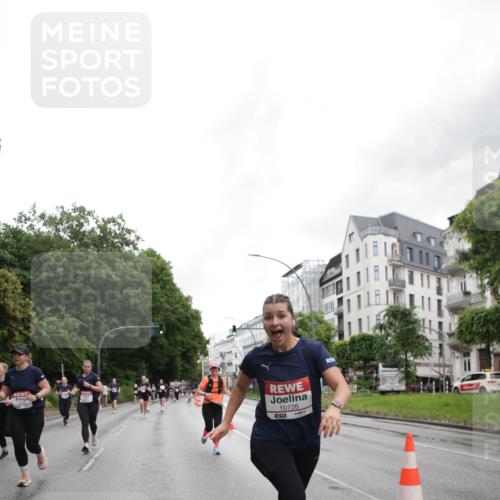 14.06.2026 - REWE Women's Run Jannik Wohlers http://msf.ph/oto/9797669 14.06.2026 10:01:09 Laufen 10726 meine-sportfotos.de