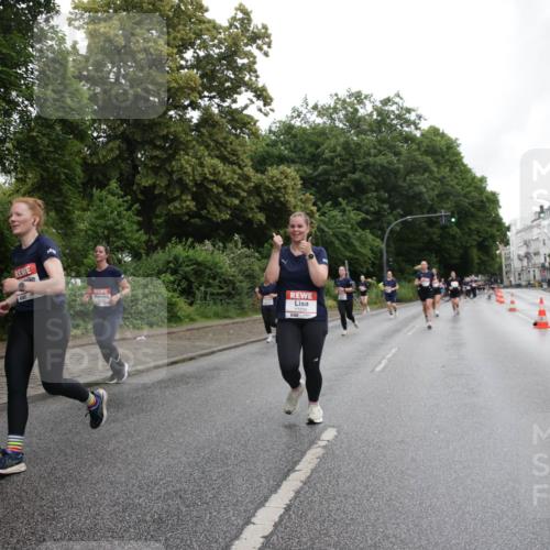 14.06.2026 - REWE Women's Run Jannik Wohlers http://msf.ph/oto/9797691 14.06.2026 10:01:11 Laufen 11235 meine-sportfotos.de