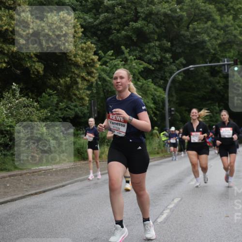 14.06.2026 - REWE Women's Run Jannik Wohlers http://msf.ph/oto/9797715 14.06.2026 10:01:14 Laufen 11134 meine-sportfotos.de