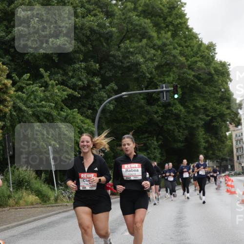 14.06.2026 - REWE Women's Run Jannik Wohlers http://msf.ph/oto/9797725 14.06.2026 10:01:15 Laufen 1062, 10474 meine-sportfotos.de