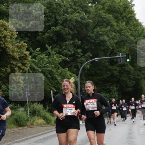 14.06.2026 - REWE Women's Run Jannik Wohlers http://msf.ph/oto/9797736 14.06.2026 10:01:16 Laufen 10672, 10474, 657 meine-sportfotos.de