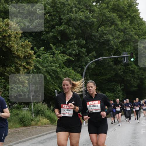 14.06.2026 - REWE Women's Run Jannik Wohlers http://msf.ph/oto/9797739 14.06.2026 10:01:16 Laufen 10672, 657, 10474, 657 meine-sportfotos.de