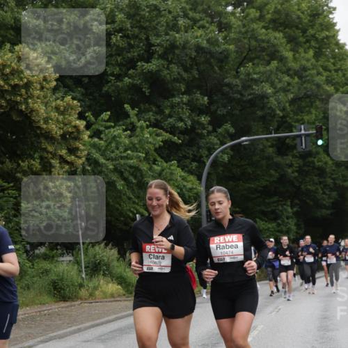 14.06.2026 - REWE Women's Run Jannik Wohlers http://msf.ph/oto/9797741 14.06.2026 10:01:16 Laufen 10672, 10474, 657 meine-sportfotos.de