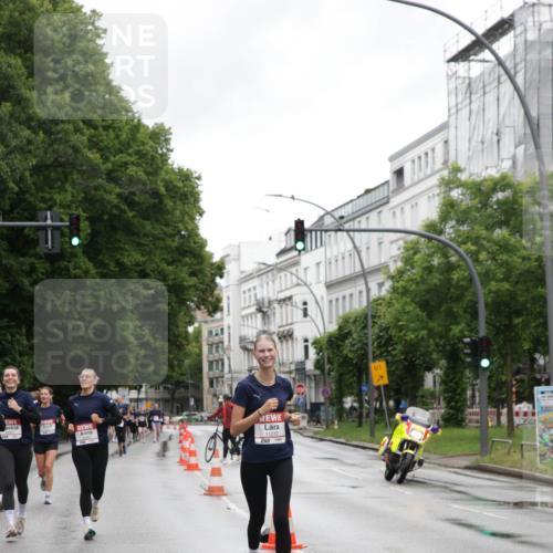 14.06.2026 - REWE Women's Run Jannik Wohlers http://msf.ph/oto/9797755 14.06.2026 10:01:21 Laufen 11010, 01 meine-sportfotos.de