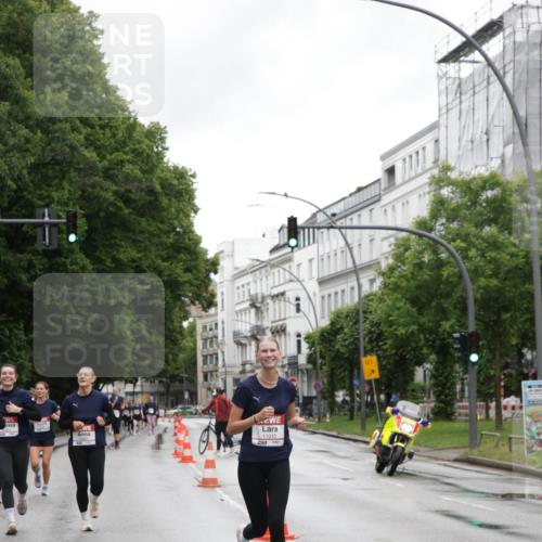 14.06.2026 - REWE Women's Run Jannik Wohlers http://msf.ph/oto/9797758 14.06.2026 10:01:21 Laufen 11010, 01 meine-sportfotos.de