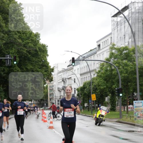 14.06.2026 - REWE Women's Run Jannik Wohlers http://msf.ph/oto/9797765 14.06.2026 10:01:21 Laufen 11010, 01 meine-sportfotos.de