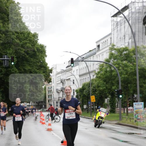 14.06.2026 - REWE Women's Run Jannik Wohlers http://msf.ph/oto/9797769 14.06.2026 10:01:21 Laufen 11010, 257, 1 meine-sportfotos.de