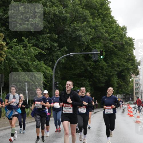 14.06.2026 - REWE Women's Run Jannik Wohlers http://msf.ph/oto/9797774 14.06.2026 10:01:22 Laufen 11230, 11031 meine-sportfotos.de