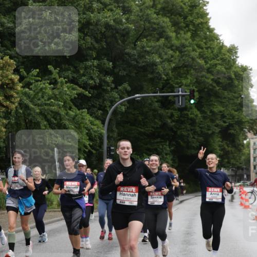 14.06.2026 - REWE Women's Run Jannik Wohlers http://msf.ph/oto/9797786 14.06.2026 10:01:22 Laufen 11031, 7, 10061 meine-sportfotos.de