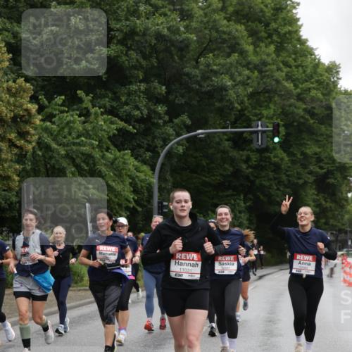 14.06.2026 - REWE Women's Run Jannik Wohlers http://msf.ph/oto/9797789 14.06.2026 10:01:22 Laufen 11031, 10061, 10060 meine-sportfotos.de