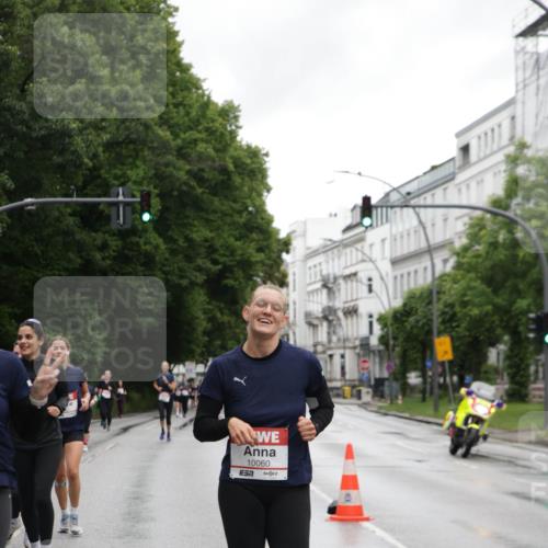 14.06.2026 - REWE Women's Run Jannik Wohlers http://msf.ph/oto/9797803 14.06.2026 10:01:24 Laufen 10060 meine-sportfotos.de