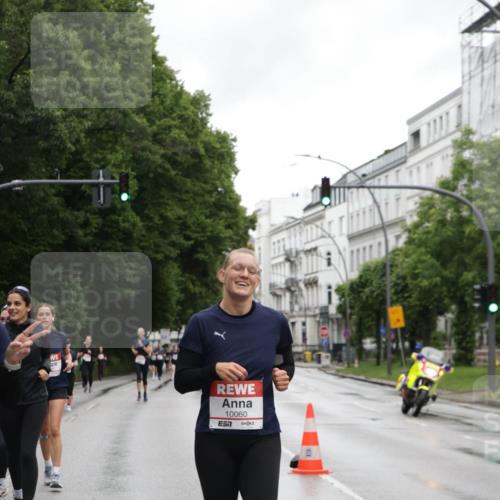 14.06.2026 - REWE Women's Run Jannik Wohlers http://msf.ph/oto/9797804 14.06.2026 10:01:24 Laufen 10060 meine-sportfotos.de