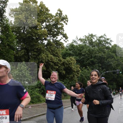 14.06.2026 - REWE Women's Run Jannik Wohlers http://msf.ph/oto/9797836 14.06.2026 10:01:27 Laufen 28, 10747, 57 meine-sportfotos.de