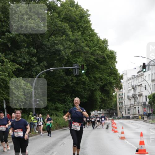 14.06.2026 - REWE Women's Run Jannik Wohlers http://msf.ph/oto/9797869 14.06.2026 10:01:32 Laufen 11011 meine-sportfotos.de