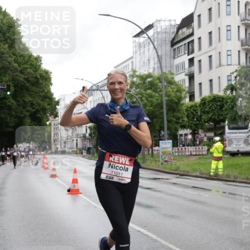 14.06.2026 - REWE Women's Run Jannik Wohlers http://msf.ph/oto/9797888 14.06.2026 10:01:34 Laufen 11011 meine-sportfotos.de