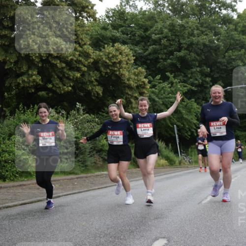 14.06.2026 - REWE Women's Run Jannik Wohlers http://msf.ph/oto/9798019 14.06.2026 10:01:55 Laufen 10009, 7, 10006, 10007 meine-sportfotos.de