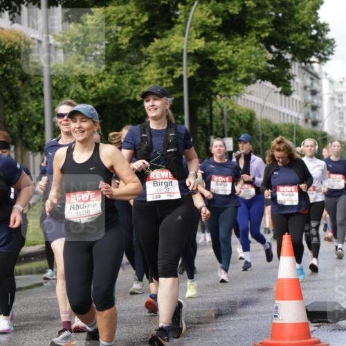 14.06.2026 - REWE Women's Run Jannik Wohlers http://msf.ph/oto/9798040 14.06.2026 09:12:17 Laufen 11256, 10458, 10137, 7, 1170, 30222 meine-sportfotos.de