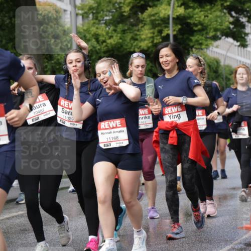 14.06.2026 - REWE Women's Run Jannik Wohlers http://msf.ph/oto/9798187 14.06.2026 09:12:38 Laufen 08, 10751, 10487, 11029, 11168, 57, 1461, 977, 9 meine-sportfotos.de