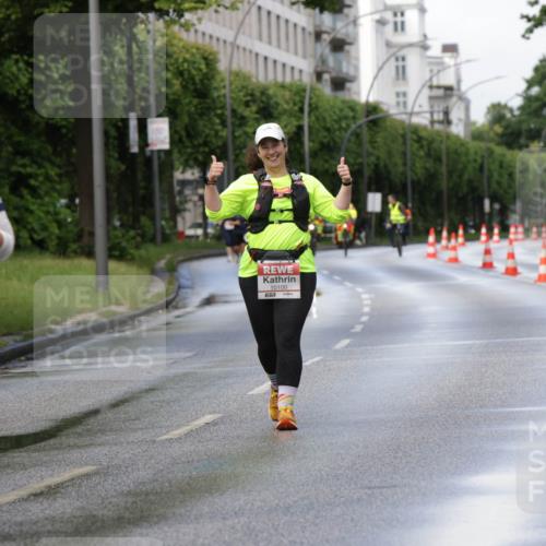 14.06.2026 - REWE Women's Run Jannik Wohlers http://msf.ph/oto/9798599 14.06.2026 09:13:49 Laufen 10176, 10100 meine-sportfotos.de