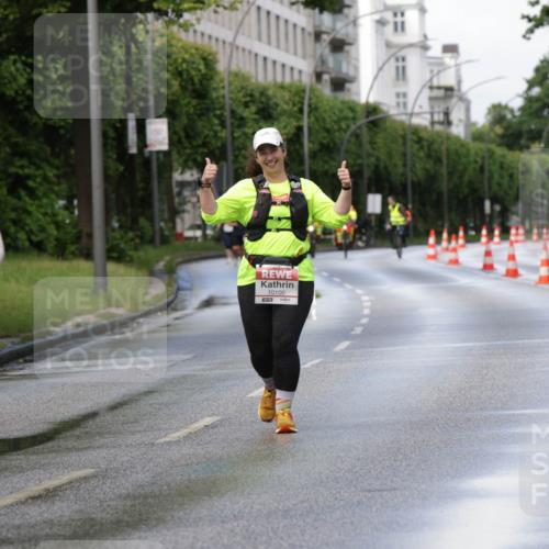 14.06.2026 - REWE Women's Run Jannik Wohlers http://msf.ph/oto/9798600 14.06.2026 09:13:49 Laufen 10176, 7, 71, 10100 meine-sportfotos.de