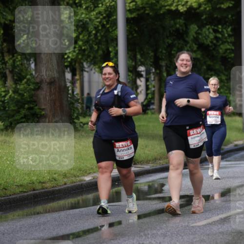 14.06.2026 - REWE Women's Run Jannik Wohlers http://msf.ph/oto/9798651 14.06.2026 09:14:35 Laufen 11117, 1083, 7 meine-sportfotos.de
