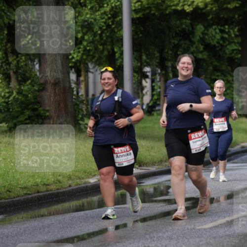 14.06.2026 - REWE Women's Run Jannik Wohlers http://msf.ph/oto/9798654 14.06.2026 09:14:35 Laufen 11117, 7, 10813, 37 meine-sportfotos.de