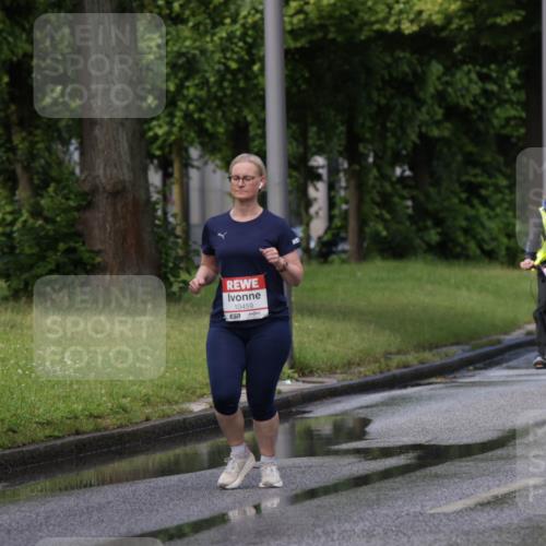 14.06.2026 - REWE Women's Run Jannik Wohlers http://msf.ph/oto/9798671 14.06.2026 09:14:41 Laufen 10459, 7 meine-sportfotos.de