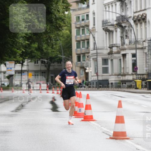 14.06.2026 - REWE Women's Run Jannik Wohlers http://msf.ph/oto/9798815 14.06.2026 09:38:36 Laufen  meine-sportfotos.de