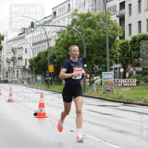 14.06.2026 - REWE Women's Run Jannik Wohlers http://msf.ph/oto/9798830 14.06.2026 09:38:42 Laufen 01, 51 meine-sportfotos.de