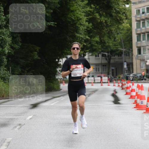 14.06.2026 - REWE Women's Run Jannik Wohlers http://msf.ph/oto/9798850 14.06.2026 09:39:02 Laufen 11471 meine-sportfotos.de