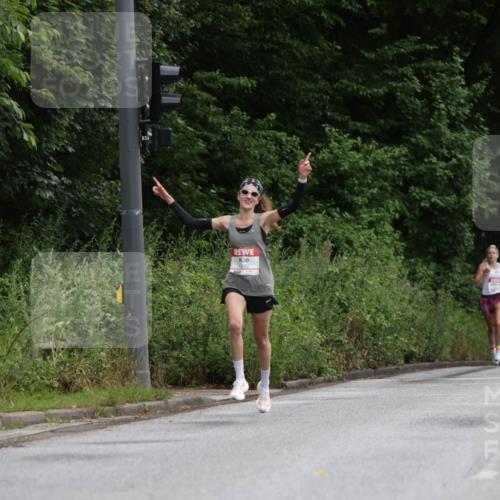 14.06.2026 - REWE Women's Run Jannik Wohlers http://msf.ph/oto/9798890 14.06.2026 09:39:57 Laufen 10992 meine-sportfotos.de