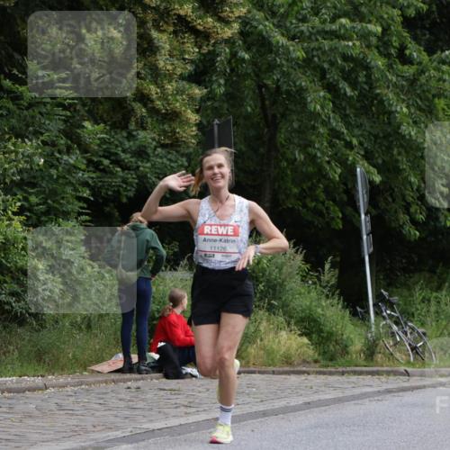 14.06.2026 - REWE Women's Run Jannik Wohlers http://msf.ph/oto/9798948 14.06.2026 09:40:17 Laufen 11126, 657 meine-sportfotos.de