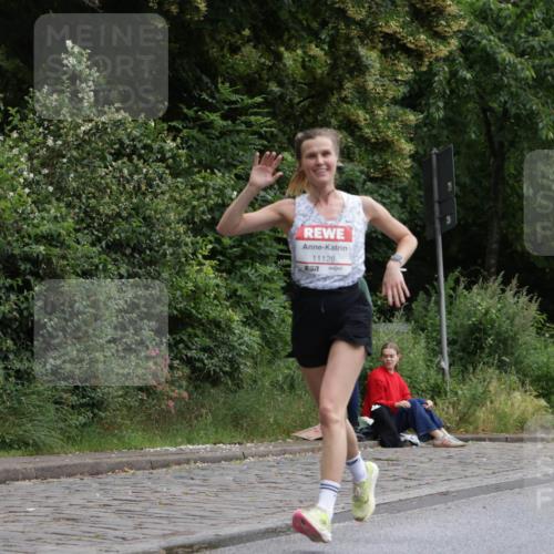 14.06.2026 - REWE Women's Run Jannik Wohlers http://msf.ph/oto/9798954 14.06.2026 09:40:18 Laufen 11126, 6577 meine-sportfotos.de