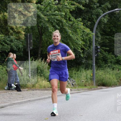 14.06.2026 - REWE Women's Run Jannik Wohlers http://msf.ph/oto/9799011 14.06.2026 09:40:44 Laufen 1084, 657 meine-sportfotos.de