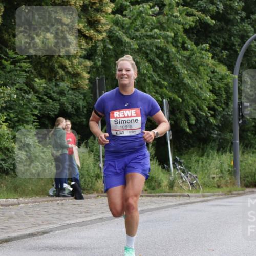 14.06.2026 - REWE Women's Run Jannik Wohlers http://msf.ph/oto/9799019 14.06.2026 09:40:44 Laufen 10848, 7 meine-sportfotos.de