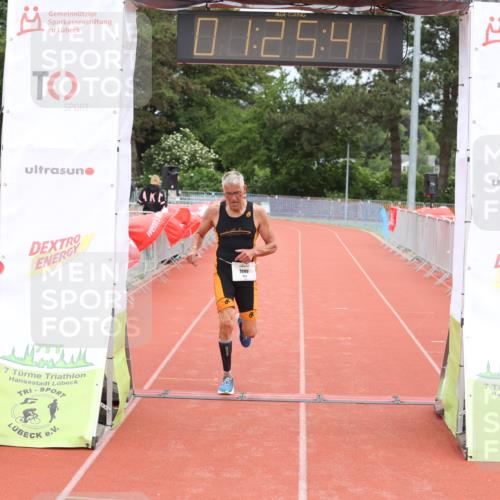 14.06.2026 - 7 Türme Triathlon Andreas Tolksdorf http://msf.ph/oto/9799101 14.06.2026 11:55:40 Ziel 435 meine-sportfotos.de