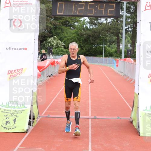 14.06.2026 - 7 Türme Triathlon Andreas Tolksdorf http://msf.ph/oto/9799104 14.06.2026 11:55:41 Ziel 435 meine-sportfotos.de