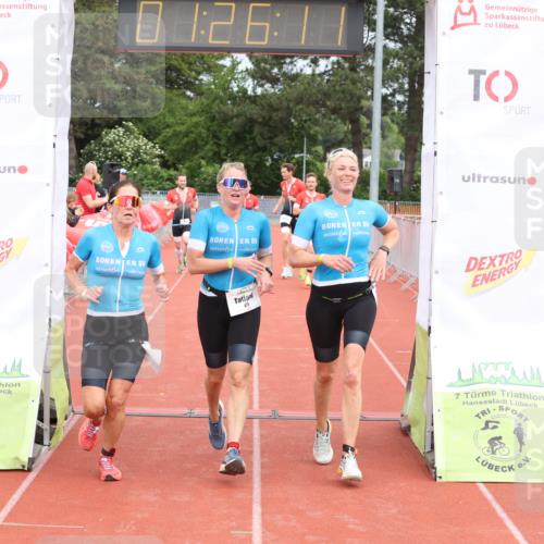 14.06.2026 - 7 Türme Triathlon Andreas Tolksdorf http://msf.ph/oto/9799112 14.06.2026 11:56:10 Ziel 416, 417, 418, 419, 479, 480, 482 meine-sportfotos.de