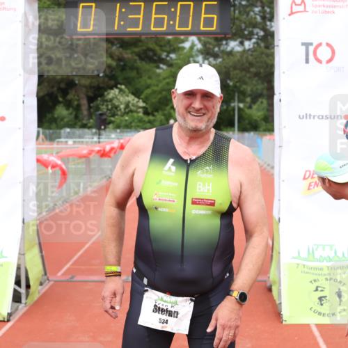 14.06.2026 - 7 Türme Triathlon Andreas Tolksdorf http://msf.ph/oto/9799205 14.06.2026 12:06:06 Ziel 534 meine-sportfotos.de
