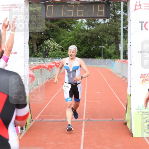14.06.2026 - 7 Türme Triathlon Andreas Tolksdorf http://msf.ph/oto/9799206 14.06.2026 12:06:17 Ziel 447 meine-sportfotos.de