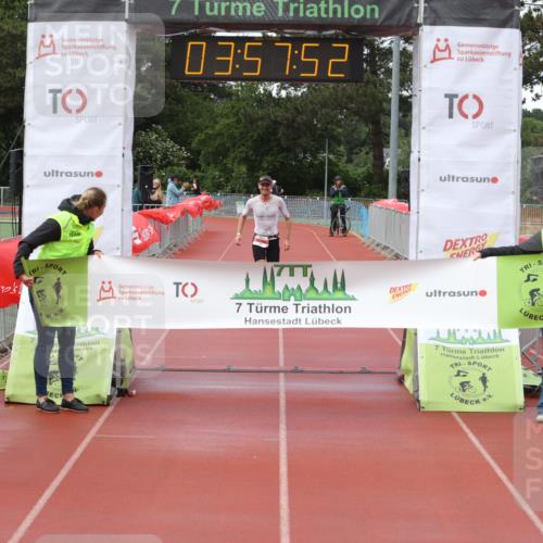 14.06.2026 - 7 Türme Triathlon Andreas Tolksdorf http://msf.ph/oto/9799257 14.06.2026 14:57:51 Ziel 805 meine-sportfotos.de