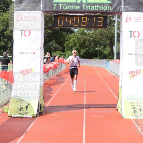 14.06.2026 - 7 Türme Triathlon Andreas Tolksdorf http://msf.ph/oto/9799326 14.06.2026 15:08:11 Ziel 846 meine-sportfotos.de