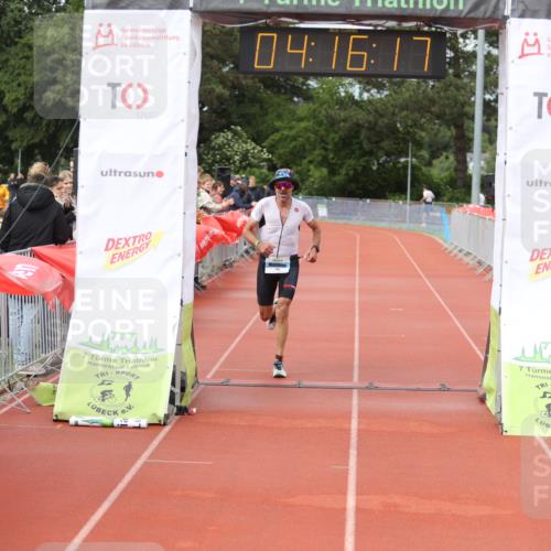 14.06.2026 - 7 Türme Triathlon Andreas Tolksdorf http://msf.ph/oto/9799418 14.06.2026 15:16:16 Ziel 1118 meine-sportfotos.de