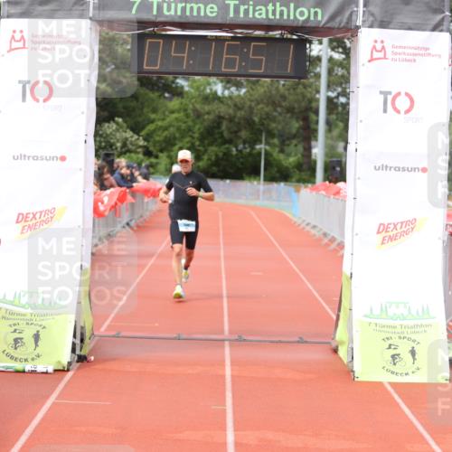 14.06.2026 - 7 Türme Triathlon Andreas Tolksdorf http://msf.ph/oto/9799436 14.06.2026 15:16:50 Ziel 689, 877, 1088, 1144 meine-sportfotos.de