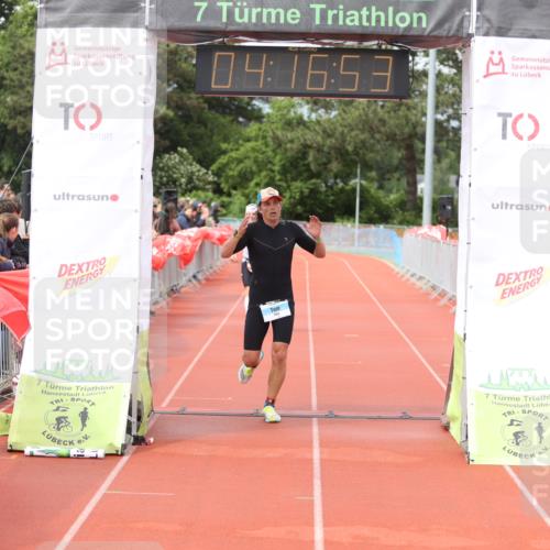 14.06.2026 - 7 Türme Triathlon Andreas Tolksdorf http://msf.ph/oto/9799437 14.06.2026 15:16:51 Ziel 689, 877, 1088, 1144 meine-sportfotos.de