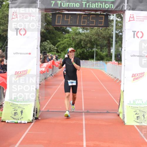 14.06.2026 - 7 Türme Triathlon Andreas Tolksdorf http://msf.ph/oto/9799438 14.06.2026 15:16:51 Ziel 689, 877, 1088, 1144 meine-sportfotos.de