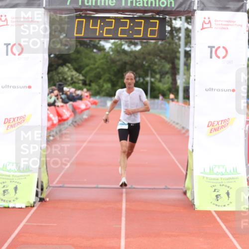 14.06.2026 - 7 Türme Triathlon Andreas Tolksdorf http://msf.ph/oto/9799515 14.06.2026 15:22:31 Ziel 1152 meine-sportfotos.de