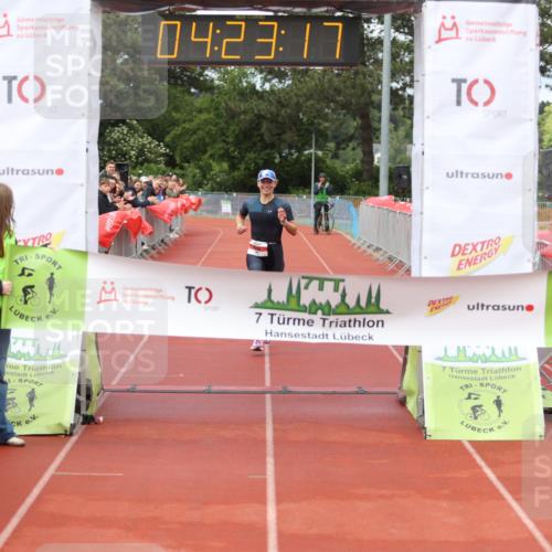 14.06.2026 - 7 Türme Triathlon Andreas Tolksdorf http://msf.ph/oto/9799531 14.06.2026 15:23:17 Ziel 848 meine-sportfotos.de